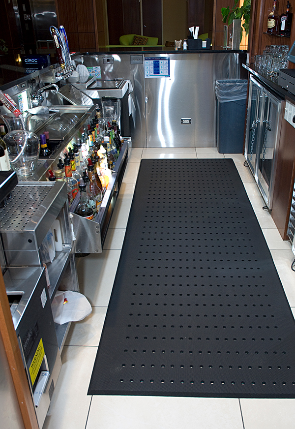 Choice 3' x 5' Black Grease-Resistant Anti-Fatigue Closed-Cell Nitrile  Rubber Floor Mat - 3/4 Thick
