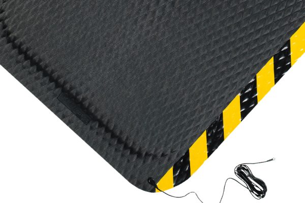 Hog Heaven Electrically Conductive Mat by Uncle Mats